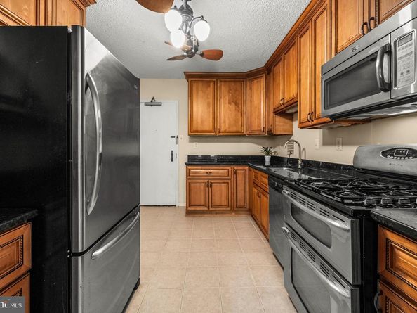 3701 S George Mason Dr 304N, Falls Church VA 22041