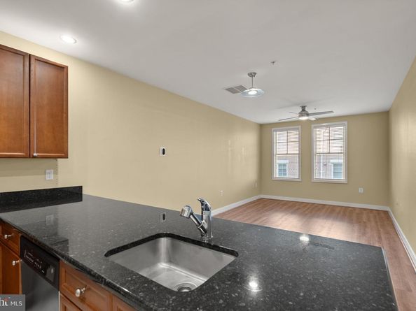 181 E Reed Avenue 206, Alexandria VA 22305