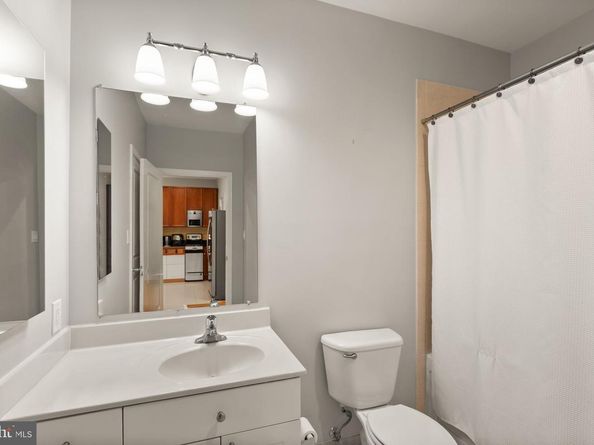 181 E Reed Avenue 206, Alexandria VA 22305