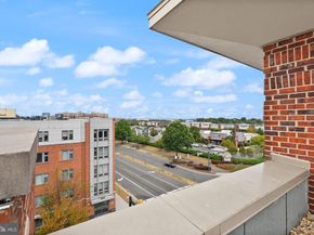 181 E Reed Avenue 206, Alexandria VA 22305