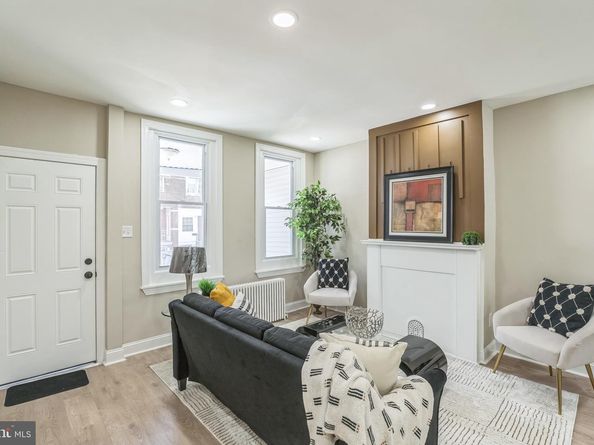 2070 Bridge Street, Philadelphia PA 19124