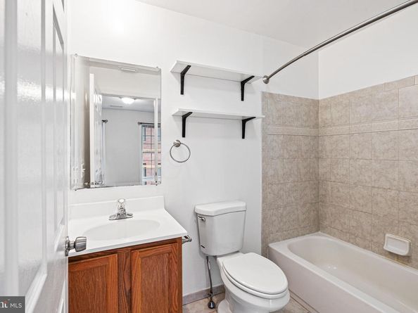 2668 Tilton, Philadelphia PA 19125