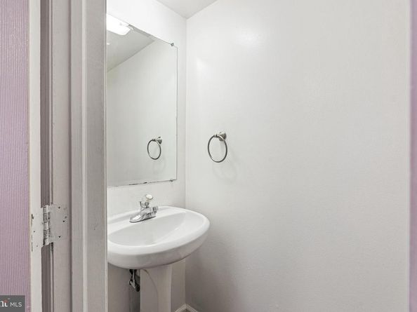 2668 Tilton, Philadelphia PA 19125