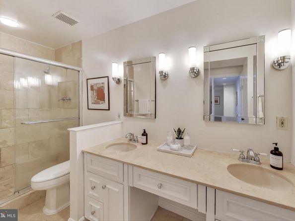 2001 19TH Street NW 3, Washington DC 20009