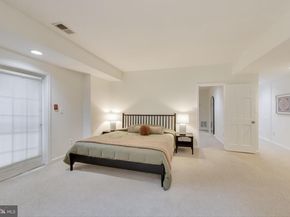 2001 19TH Street NW 3, Washington DC 20009