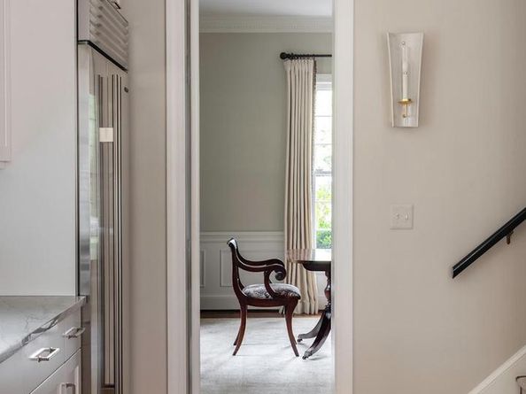 1306 Bishop Lane, Alexandria VA 22302