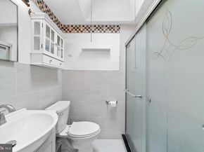 1314 Farrington Road, Philadelphia PA 19151