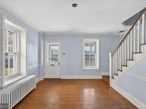 566 S Bethlehem Pike, Fort Washington PA 19034