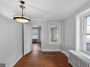 566 S Bethlehem Pike, Fort Washington PA 19034