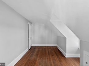 566 S Bethlehem Pike, Fort Washington PA 19034