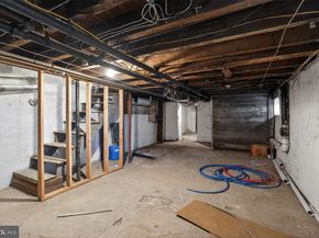 566 S Bethlehem Pike, Fort Washington PA 19034