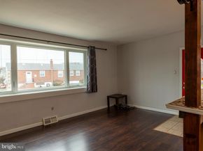 7039 Crease Lane, Philadelphia PA 19128