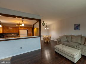 7039 Crease Lane, Philadelphia PA 19128