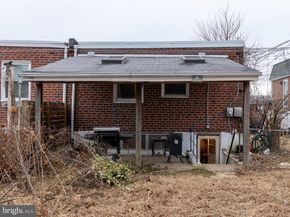 7039 Crease Lane, Philadelphia PA 19128