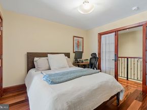 802 Locust Street 201, Philadelphia PA 19107