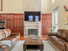 802 Locust Street 201, Philadelphia PA 19107