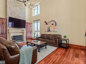 802 Locust Street 201, Philadelphia PA 19107