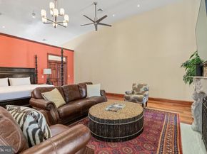 802 Locust Street 201, Philadelphia PA 19107