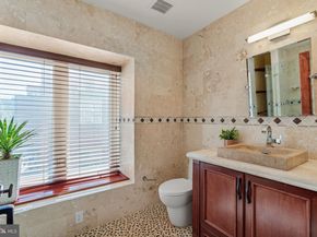 802 Locust Street 201, Philadelphia PA 19107