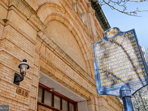 802 Locust Street 201, Philadelphia PA 19107