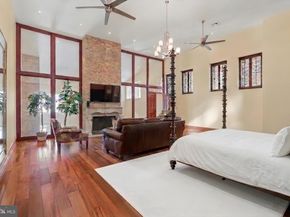 802 Locust Street 201, Philadelphia PA 19107