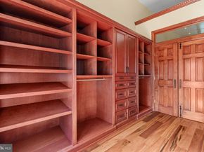 802 Locust Street 201, Philadelphia PA 19107