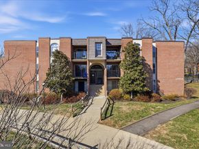 8300 Tobin Road 23, Annandale VA 22003