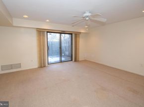 310 Glen Way 310, Elkins Park PA 19027