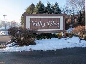 310 Glen Way 310, Elkins Park PA 19027