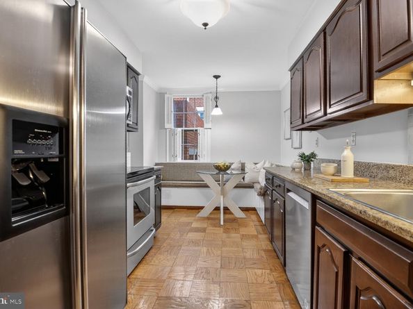 1018 N Royal Street, Alexandria VA 22314