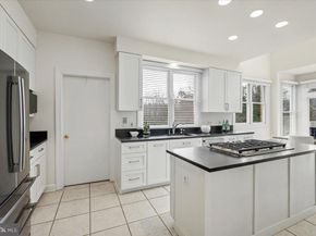 10409 Democracy Lane, Potomac MD 20854