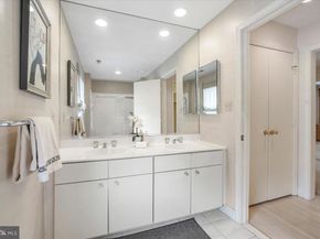 10409 Democracy Lane, Potomac MD 20854