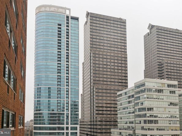 2101 Chestnut Street 922, Philadelphia PA 19103