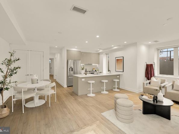 1101 Q Street NW 103, Washington DC 20009