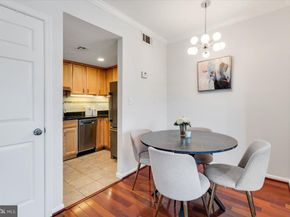 1949 Calvert Street NW E, Washington DC 20009