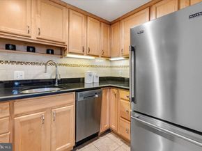 1949 Calvert Street NW E, Washington DC 20009