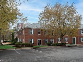 6 Ashby Street C, Alexandria VA 22305