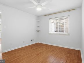 1669 Westwind Way 174A, Mclean VA 22102