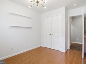 1669 Westwind Way 174A, Mclean VA 22102