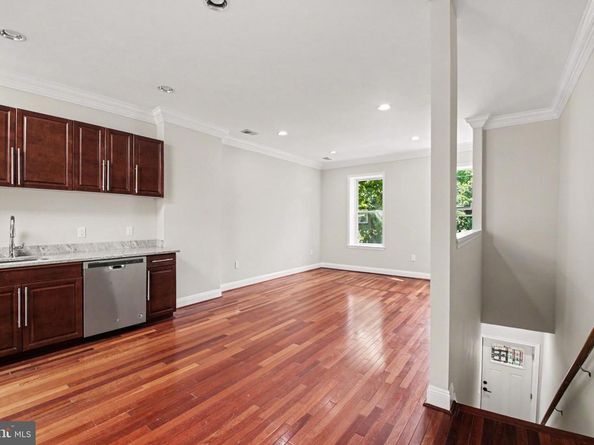 219 P Street NW, Washington DC 20001