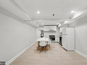 219 P Street NW, Washington DC 20001