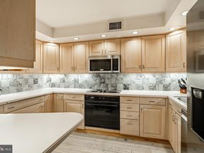 10511 Valley Forge Circle 511, King Of Prussia PA 19406