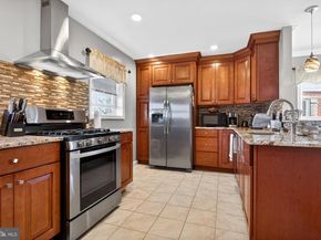 2720 Clayton Street, Philadelphia PA 19152