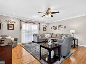 2720 Clayton Street, Philadelphia PA 19152