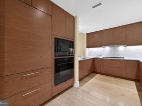 2110 Sansom Street, Philadelphia PA 19103