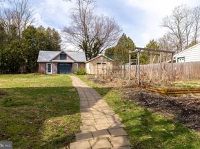 5 Park Avenue, Oreland PA 19075