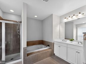 2905 Saintsbury Plaza 213, Fairfax VA 22031