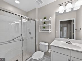 2905 Saintsbury Plaza 213, Fairfax VA 22031