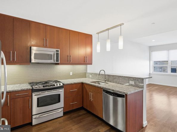 1425 Locust St 15E, Philadelphia PA 19102