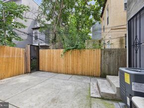 1729 W Montgomery Avenue, Philadelphia PA 19121